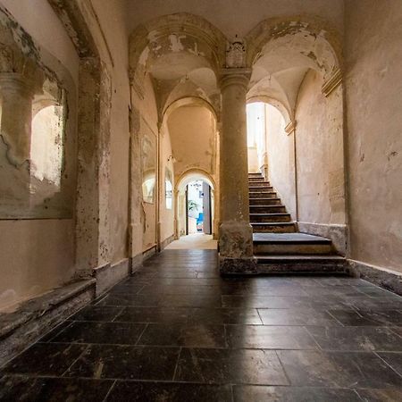 シラクーサOrtigia Ancient Houseアパートメント エクステリア 写真