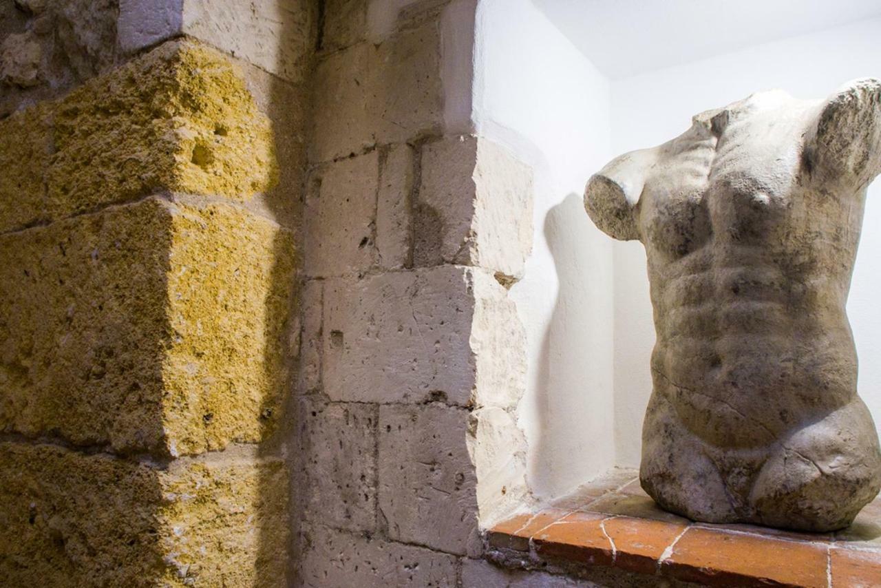 シラクーサOrtigia Ancient Houseアパートメント エクステリア 写真